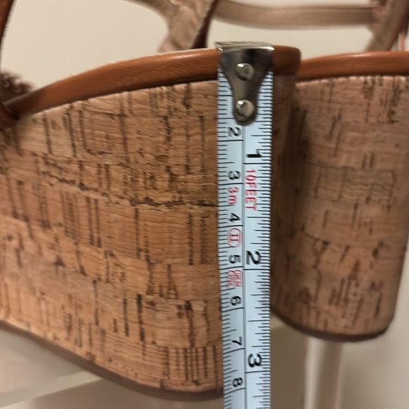 Esprit Brown Leather Sandals with Woven Detail - Picture 5 of 13